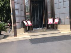 -王府井酒店(金桥港湾店)
