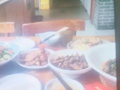 -老鼎万春卤菜(五代传承创始老店)