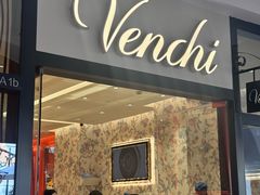 -VENCHI 闻绮(上海佛罗伦萨小镇店)