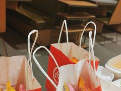 -海底捞火锅(曹安公路店)