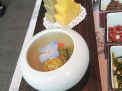 银耳羹-佳兰雅序融合菜(高新店)