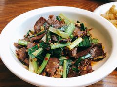 -老长沙湘菜馆(凤凰路店)