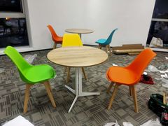 -伟豪办公家具(宝山东明家具店)