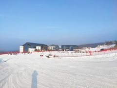 -鳌山滑雪度假区