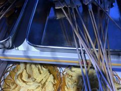 -两三事小郡肝串串香火锅(桂庙店)