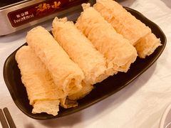 -鲜入围煮花胶鸡海鲜火锅