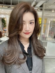 -悠巷形象设计