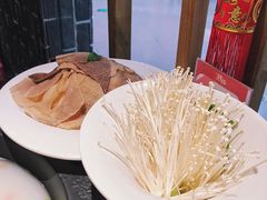 -井格重庆火锅(临平银泰城店)