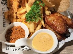-太二酸菜鱼(菱角湖万达店)