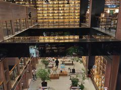 -半山书局(新世纪商城店)