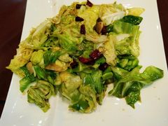 -蒙艾里民族传统菜蒙餐