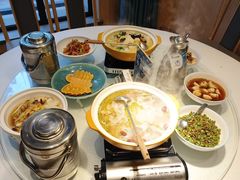 -饭橘汉江码头·乡野土菜馆(静安路店)