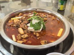 -佘记全家福芋儿鸡(向阳街总店)