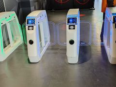 -极限PLAY运动娱乐新世界·团建派对表演休闲馆·室内高空游乐园