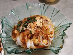 -渝信川菜 · 川味家常菜(财富购物中心店)