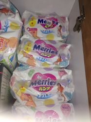 -爱婴室(上海浦建路店)