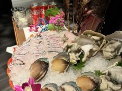-左庭右院鲜牛肉火锅黑金店(陆家嘴中心店)
