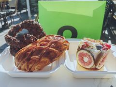 -BUTTERFUL&CREAMOROUS 黄油与面包(三里屯太古里店)