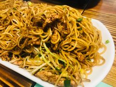瘦肉蛋米粉-食爺炭炉鸡煲·烧烤