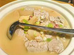 咸肉炖豆腐-小大董·烤鸭(五棵松店)