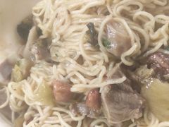 -阿阳牛腩腌面店