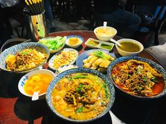 -粉家柳州螺蛳粉(杨宅路店)