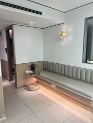 -PE SALON