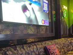 -UK派对KTV(日月广场店)