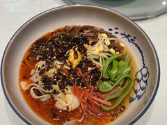 -江城小馆陕南妈妈菜·全球旅行餐厅(钟楼店)