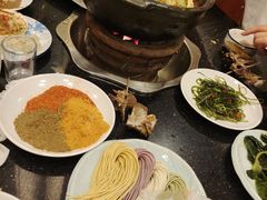 -百味源炭火烤翅 ·夜市大排档(酒仙桥店)