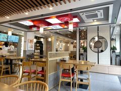 -佬钱湾仔(衣裳街店)