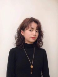 -首脑美发沙龙