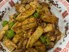 -湖南人家湘菜馆(镇江路店)