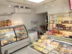 -法诗甜蛋糕店(皇姑大润发店)