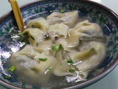 荠菜鲜肉馄饨-食惠里小笼包面馆(越秀店)
