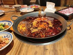 -旧街市鲜货老火锅(大光路店)