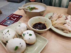 百家生煎包-百家鸡味馆(清泰店)