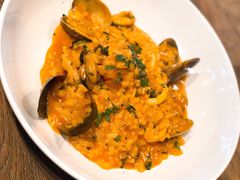 -ROAST coffee & eatery