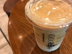 -星巴克(重庆火车北站北广场II店)