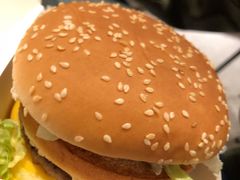 -麦当劳(中山公园龙之梦店)