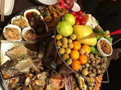 -日进一片海.生腌海鲜火锅.宵夜烧烤(三里屯总店)