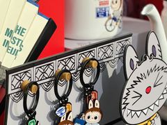 -泡泡玛特POPMART(蓝色港湾店)