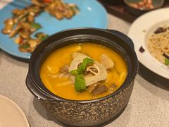 -半山腰·云南菜(侨福芳草地店)