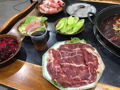 -重庆故事姊妹老火锅(财经学院店)