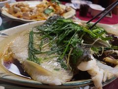 -雄仔农家菜馆·特色葱油鸡(六祖店)