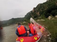 -紫荆关长城漂流