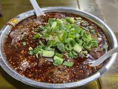 -小杨翘脚牛肉