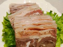 -品悦酒店(三林古镇店)