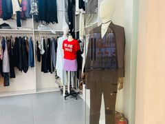 -季师傅无痕改衣(日月光中心店)