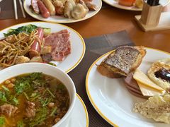 -昆山裕元花园酒店·温莎西餐厅